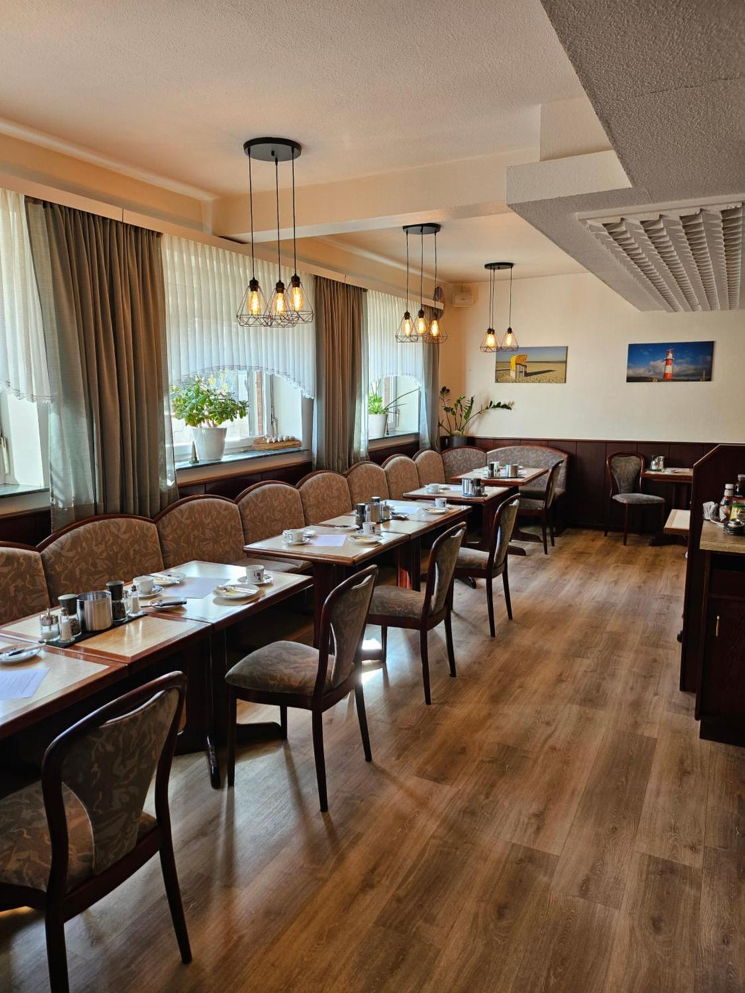 Hotel Pension Loose Borkum Exterior photo